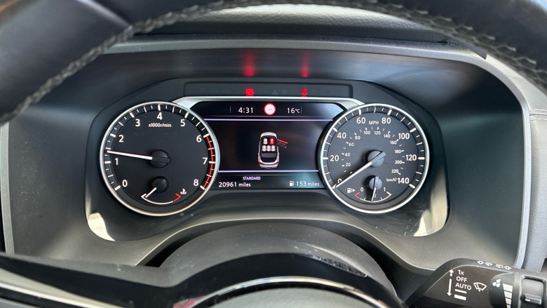 Nissan Qashqai 1.3 DiG-T MH Acenta Premium 5dr Petrol Hatchback